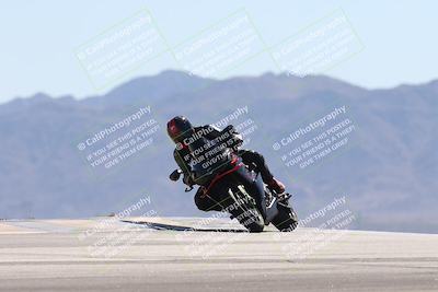 media/Oct-13-2025-Moto Forza (Mon) [[a66d839500]]/3-B Group/Session 4 (Turn 9)/